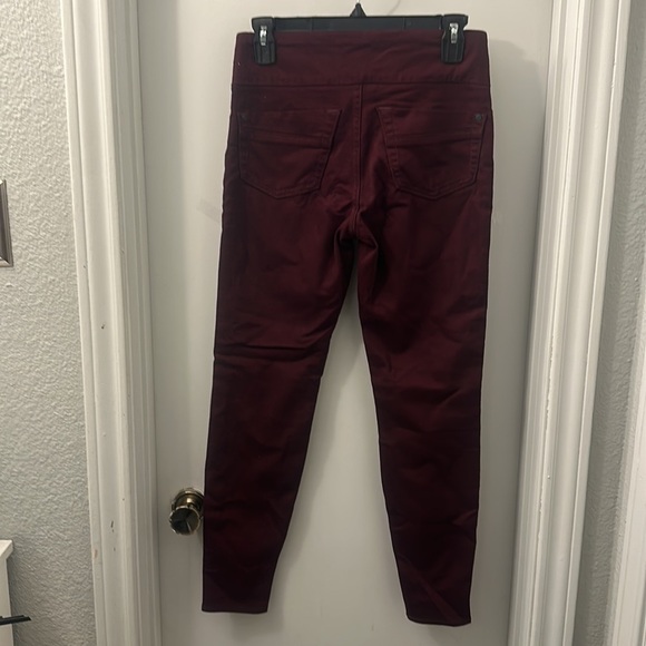 Rock & Republic women’s leggings pant color burgundy size 4 - Picture 5 of 12